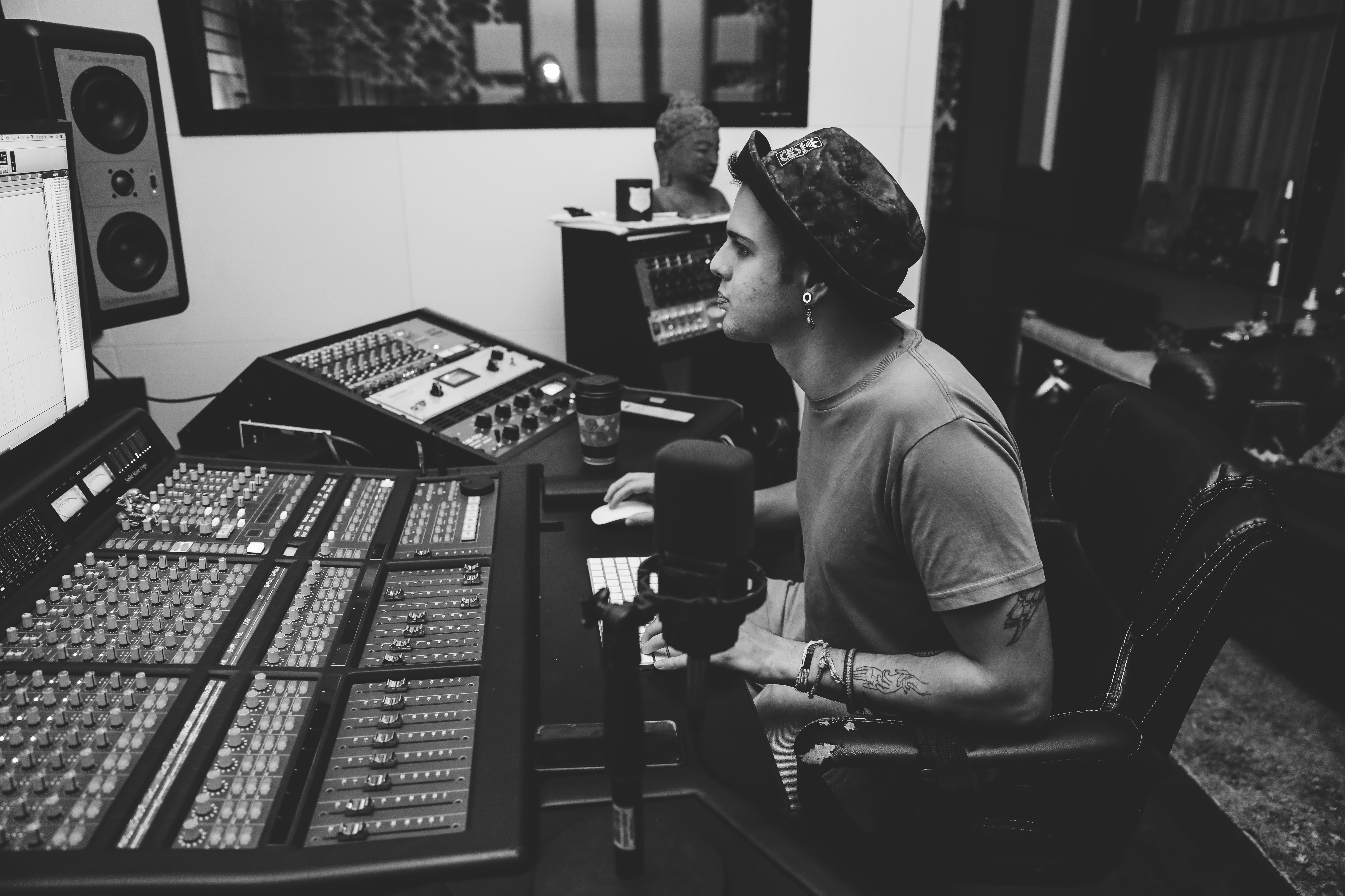 A recording engineer using Pro-Tools at the top recording studio in Orlando, Florida.